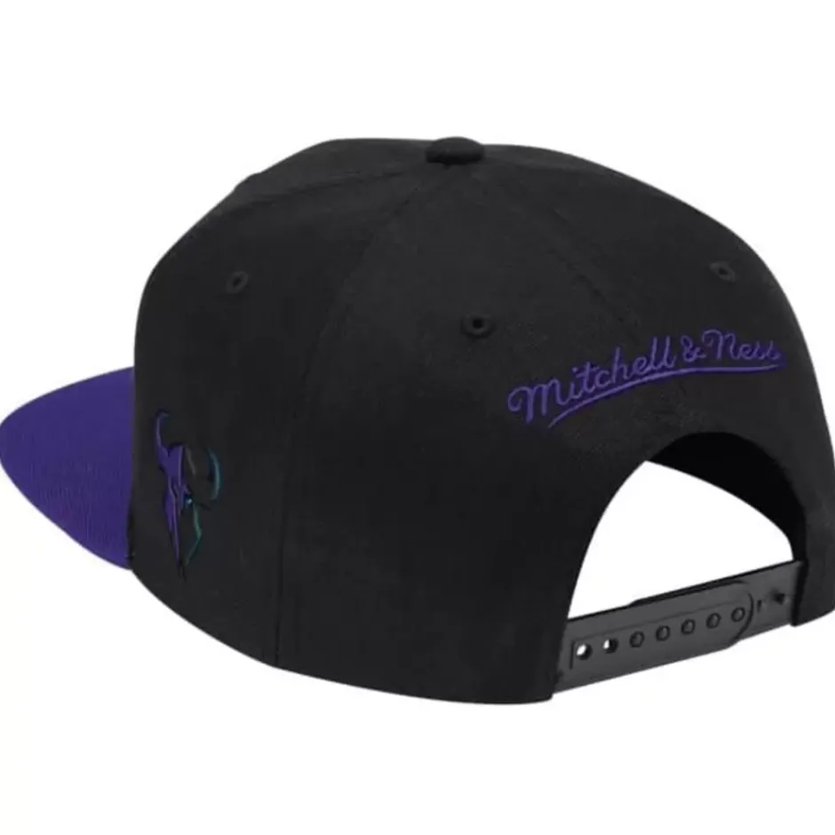 Mitchell & Ness Snapback-Call Of Duty Foundation Script Snapback Minnesota Rokkr