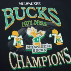 Men Mitchell & Ness T-Shirts & Tops-Champions Era Ss Tee Hwc Milwaukee Bucks