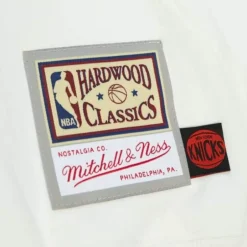 Men Mitchell & Ness Hoodies & Sweatshirts-Cream Hoodie New York Knicks