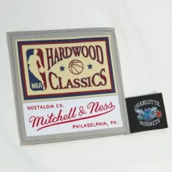 Men Mitchell & Ness T-Shirts & Tops-Cream Ss Tee Charlotte Hornets