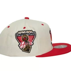 Mitchell & Ness Fitted-Cream Team Fitted Hwc Hat Miami Heat