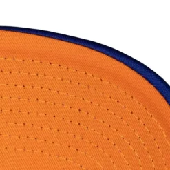 Mitchell & Ness Snapback-Cream Trucker Snapback New York Knicks