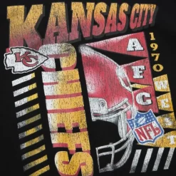 Men Mitchell & Ness Hoodies & Sweatshirts-Easy Cool Crewneck Sweatshirt Kansas City Chiefs