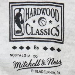 Men Mitchell & Ness Hoodies & Sweatshirts-Easy Cool Crewneck Sweatshirt Chicago Bulls