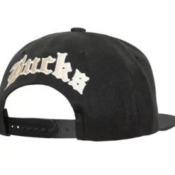 Mitchell & Ness Snapback-English Dropback Snapback Milwaukee Bucks