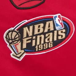 Men Mitchell & Ness Jackets & Outerwear-Heavyweight Satin Jacket Chicago Bulls