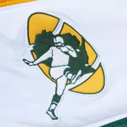 Men Mitchell & Ness Jackets & Outerwear-In The Clutch Puffer Jacket Vintage Logo Green Bay Packers