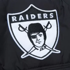 Men Mitchell & Ness Jackets & Outerwear-In The Clutch Puffer Vest Vintage Logo Oakland Raiders