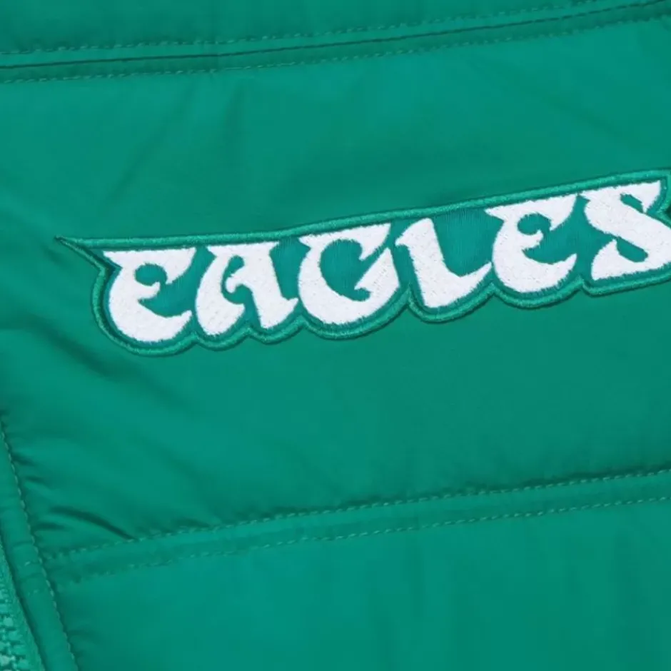 Men Mitchell & Ness Jackets & Outerwear-In The Clutch Puffer Vest Vintage Logo Philadelphia Eagles