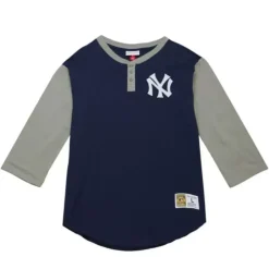 Men Mitchell & Ness T-Shirts & Tops-Legendary Slub Henley New York Yankees