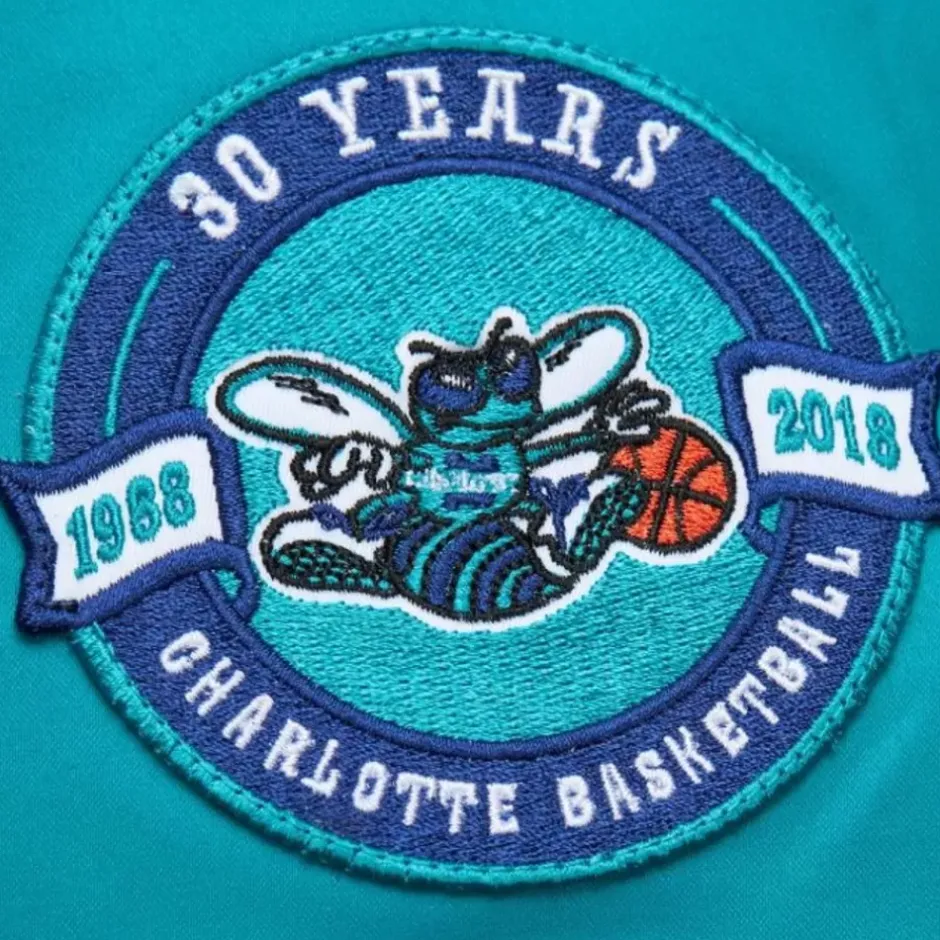 Men Mitchell & Ness Jackets & Outerwear-Lightweight Satin Bomber Vintage Logo Charlotte Hornets