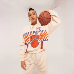 Woman Mitchell & Ness Hoodies & Sweatshirts-M&N X Melody Ehsani Raglan Pullover New York Knicks