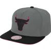 Mitchell & Ness Snapback-Neon Lights Snapback Chicago Bulls
