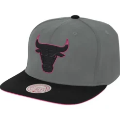 Mitchell & Ness Snapback-Neon Lights Snapback Chicago Bulls