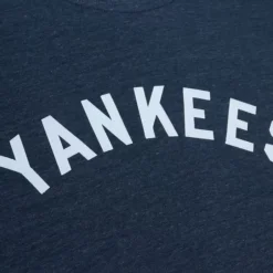 Men Mitchell & Ness Hoodies & Sweatshirts-Playoff Win 2.0 Crew Vintage New York Yankees