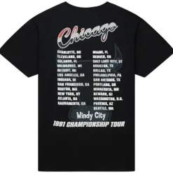 Men Mitchell & Ness T-Shirts & Tops-Rock On Tour Ss Tee Hwc Chicago Bulls