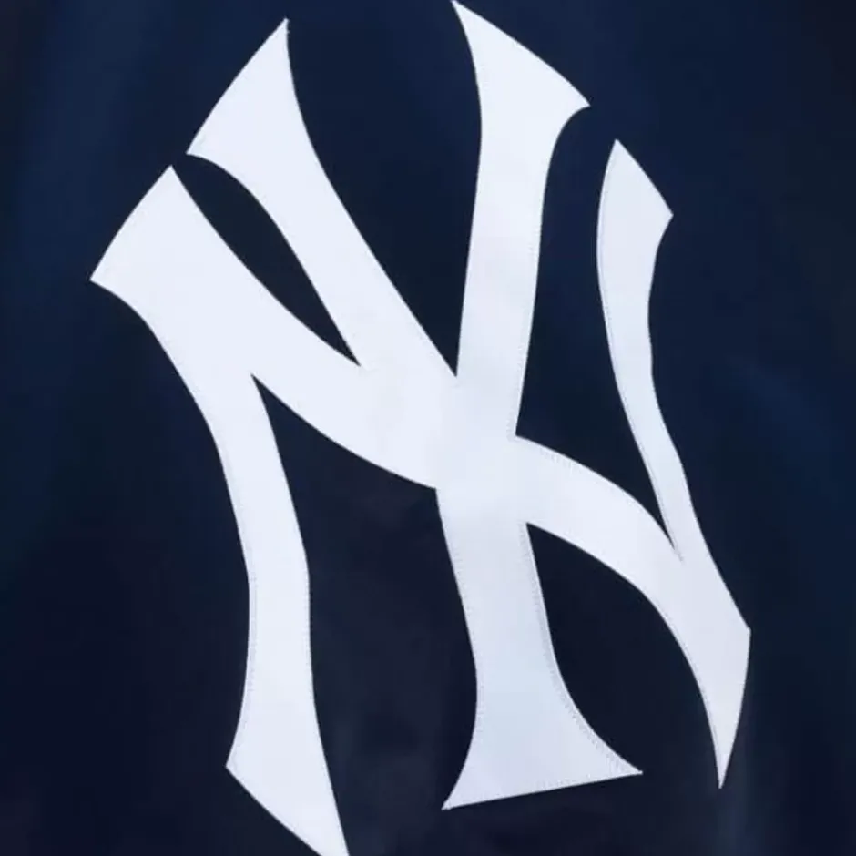 Men Mitchell & Ness Jackets & Outerwear-Sideline Pullover Satin Jacket New York Yankees