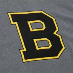 Men Mitchell & Ness Hoodies & Sweatshirts-Snow Washed Fleece Crew Boston Bruins
