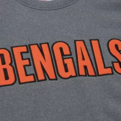 Men Mitchell & Ness Hoodies & Sweatshirts-Snow Washed Fleece Crew Cincinnati Bengals