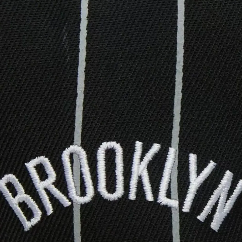 Mitchell & Ness Snapback-Team Pin Snapback Brooklyn Nets