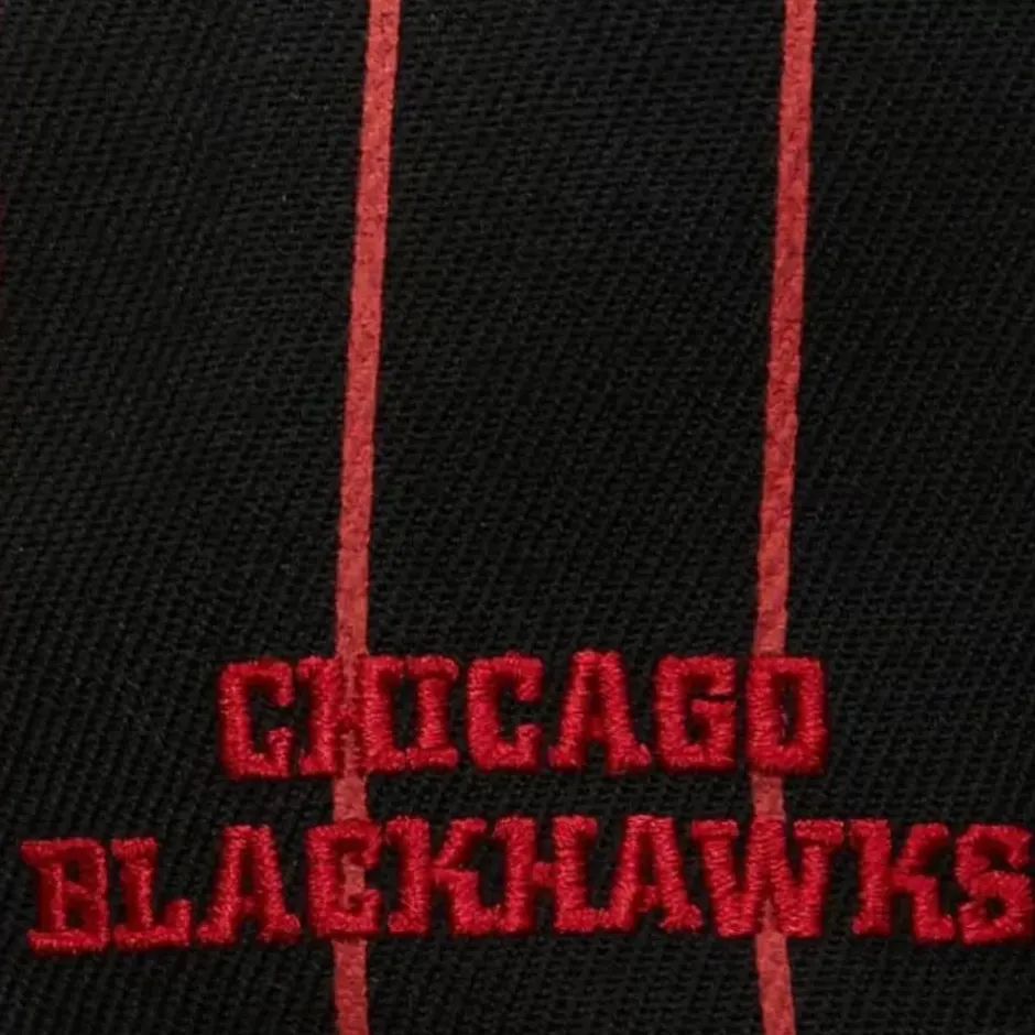 Mitchell & Ness Snapback-Team Pin Snapback Chicago Blackhawks