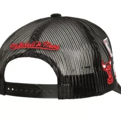 Mitchell & Ness Snapback-Times Up Trucker Hwc Chicago Bulls
