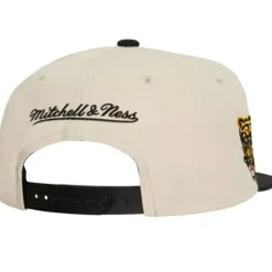 Mitchell & Ness Snapback-Vintage Cream Snapback Boston Bruins