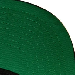 Mitchell & Ness Snapback-Vintage Cream Snapback Chicago Blackhawks