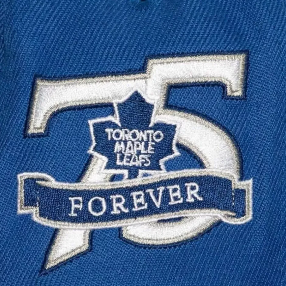 Mitchell & Ness Fitted-Vintage Fitted Toronto Maple Leafs