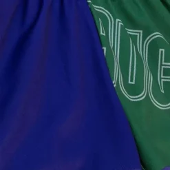 Woman Mitchell & Ness Shorts-Womens Big Face Shorts 5.0 Milwaukee Bucks